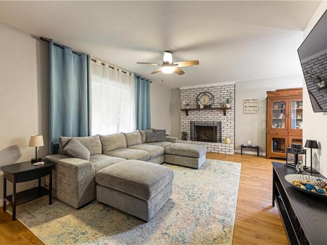 5009 NE 57th Terrace