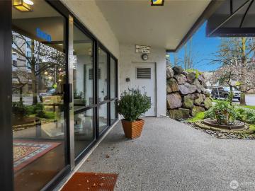 5000 California Ave SW, Unit 406, Seattle, WA 98136 | MLS #2488