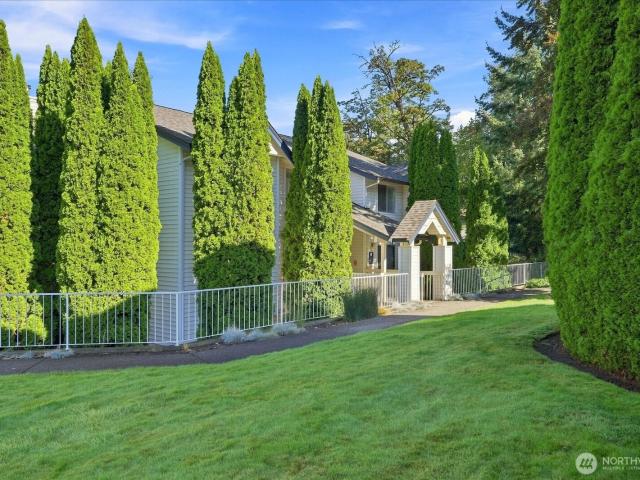 5000 Lake Washington Boulevard NE # D304