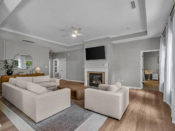 5000 Willow Road