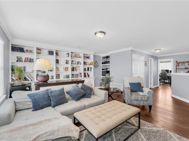 5001 Bay Court