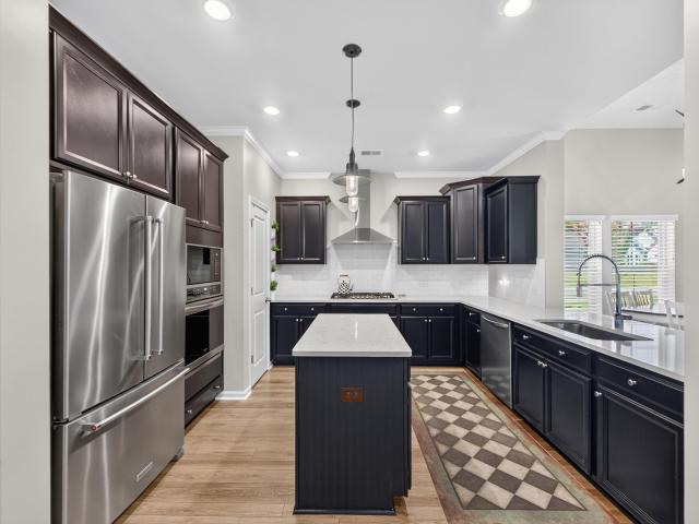 5001 Catfish Loop