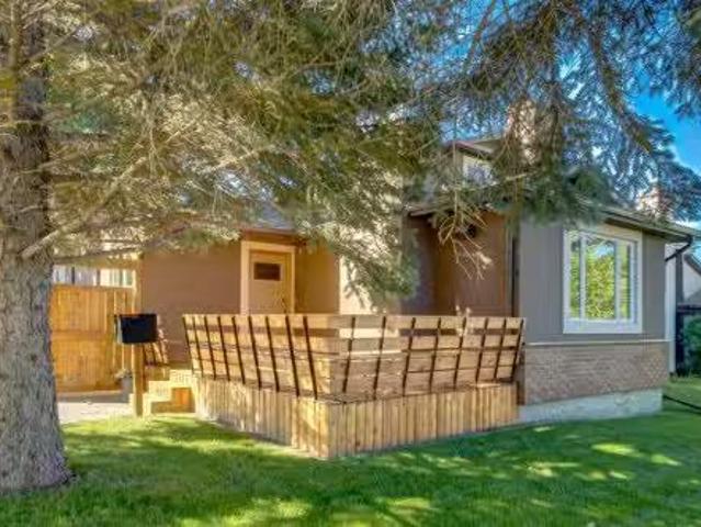5001 30 Avenue Sw, Calgary, AB, T3E 6P9 house for sale List.