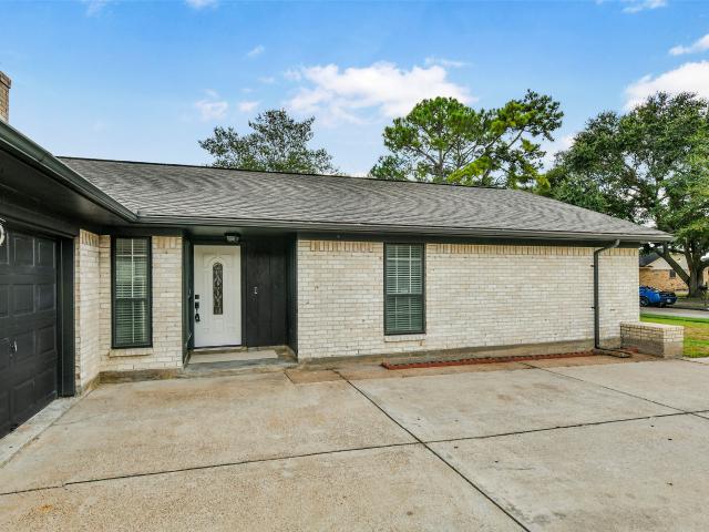 5003 Colombia Drive