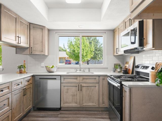 5003 Timber Wolf Cir