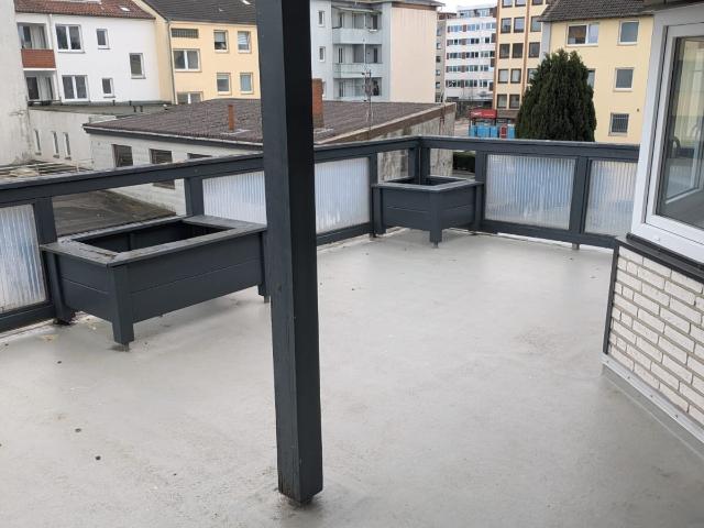 500,00* Gutschein zu der lichtdurchfluteten 2 Zimmer Wohnung in Geestemünde mit Dachterrasse 86 m²
