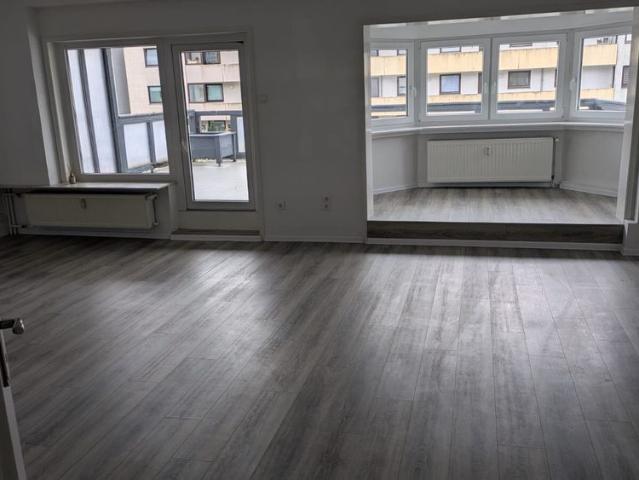 500,00* Gutschein zu der lichtdurchfluteten 2 Zimmer Wohnung in Geestemünde mit Dachterrasse 86 m²