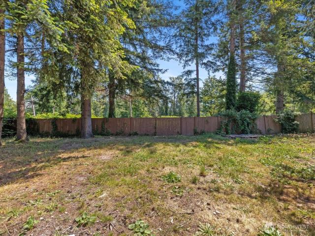 500 1st Avenue W