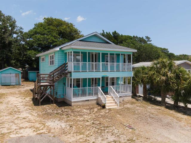 500 43rd Ave. S