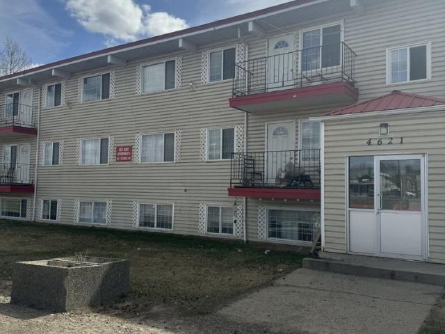500 504 RED ROOF 4621 Veterans Way 35 FURNISHED Renovated