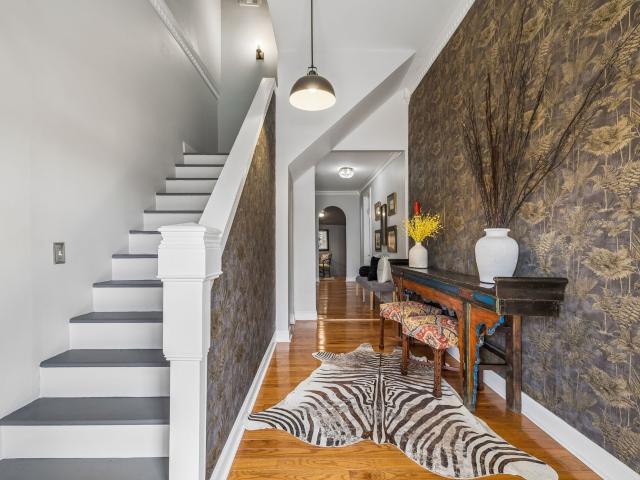 500 5th Ave E
