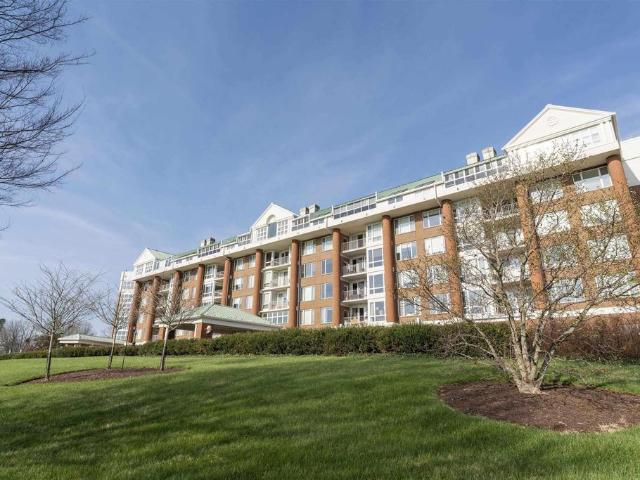 500 Crestwood Dr # 1208