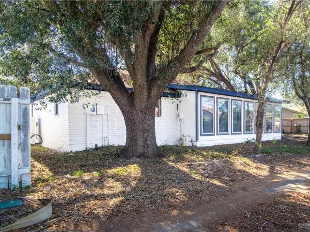 500 Kerria Avenue