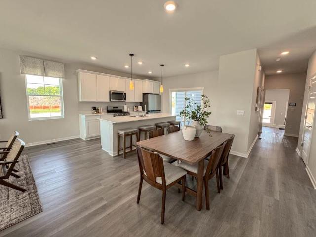 500 Oak Opening Drive