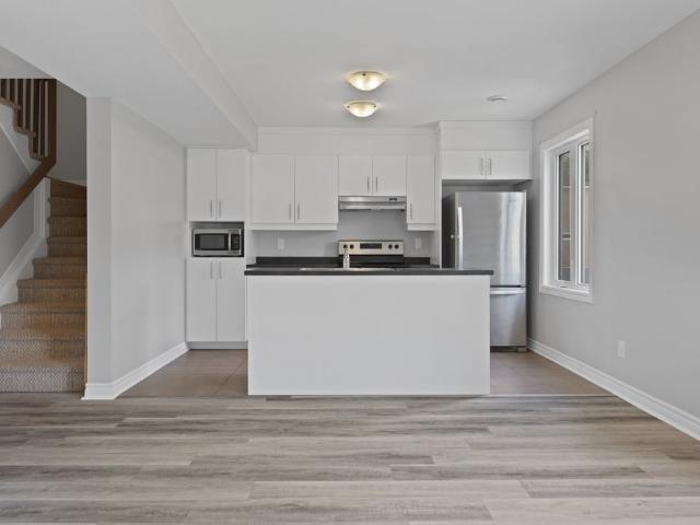 500 Ovana Crescent 12A