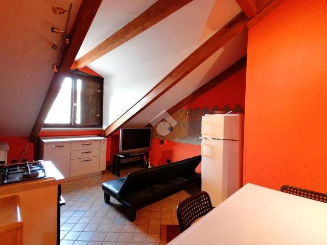 500 / mese, 40 Mq Tecnocasa.it 61216582