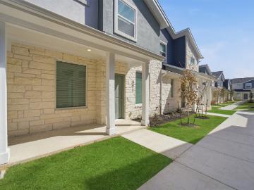 500 Municipal Dr, Unit 302, Leander, TX 78641 | MLS #1922
