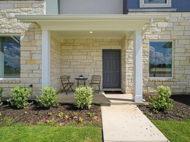500 Municipal Dr # 404