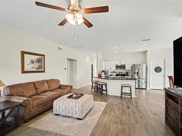500 SE Laurel Drive