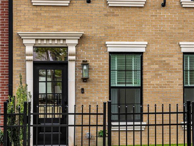 500 SW B Street 1