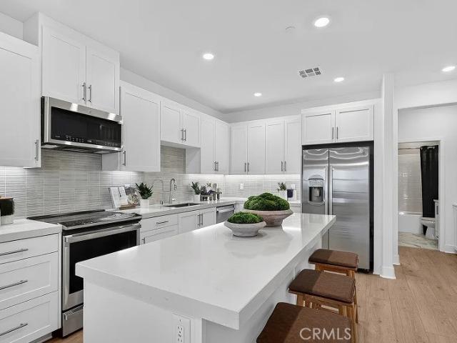 500 Park Drive 114