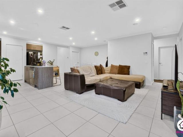 $500 PW AVAIL 1st of September