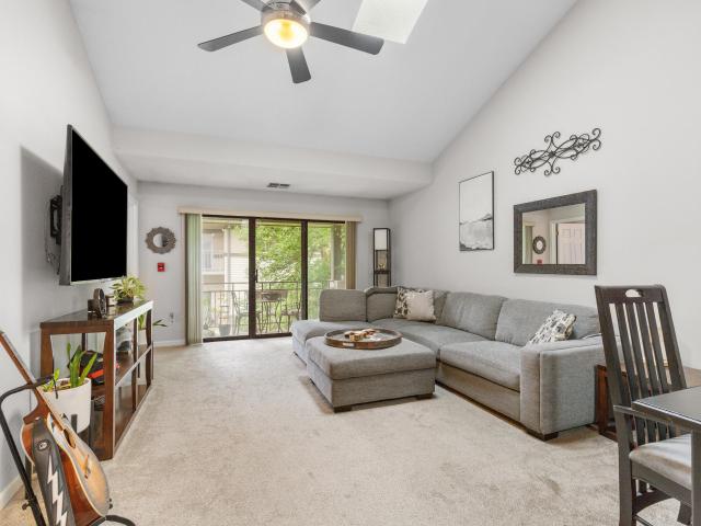 500 W Bender Rd, Unit 13