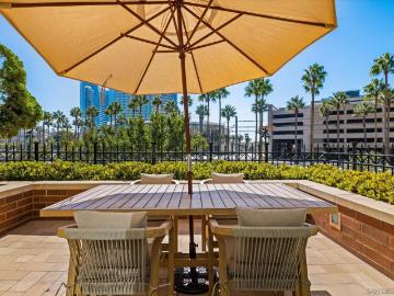 500 W Harbor Drive 136