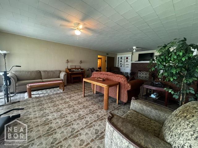 500 W Hill Street