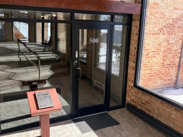 500 W Huntington Commons Road # 255
