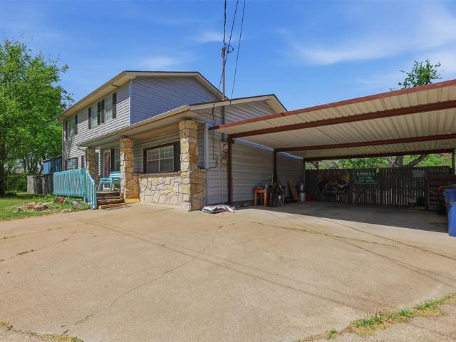 500 W Rucker Street