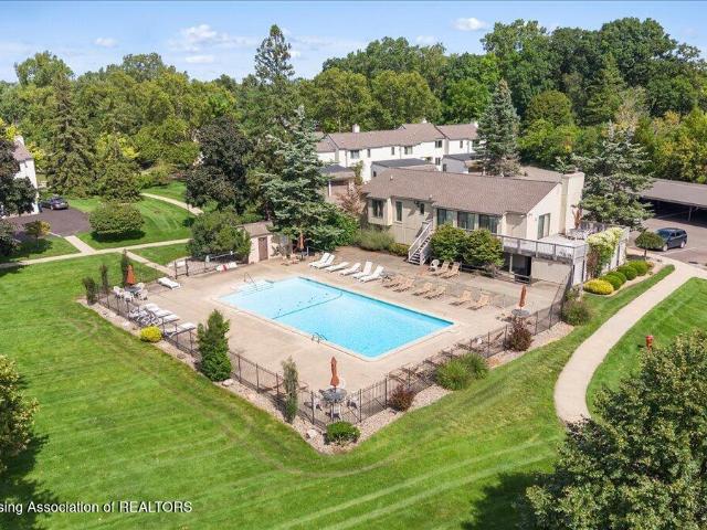 500 Woodingham Drive # 9