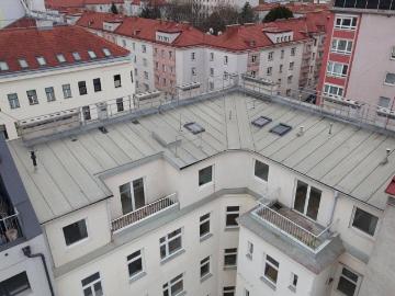 500m zur U1 Wiener Gründerzeit Zinshaus 28 Einheiten ca. 75 % bestandsfrei DG ausgebaut