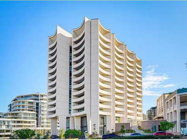 501/40 Solent Circuit, Norwest Apartment for rent Listed by L.