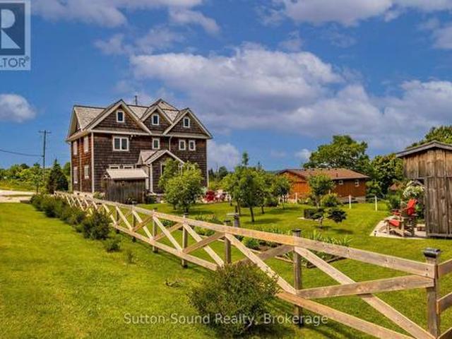 501483 Grey Road 1 Road, Georgian Bluffs, ON, N0H 2T0 house for sale | Listing ID X13500 | Royal LePage
