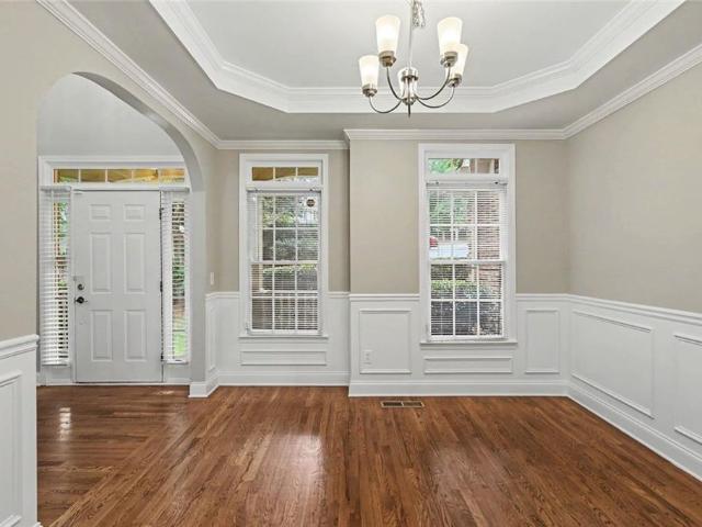 5014 Lake Hollow