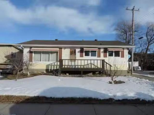 5014 51 Avenue, Rimbey, AB, T0C 2J0 house for sale Listing.