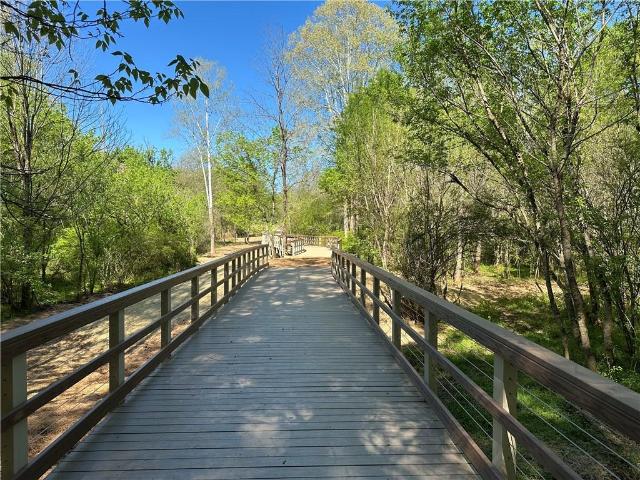 5015 Wayt Farm Overlook