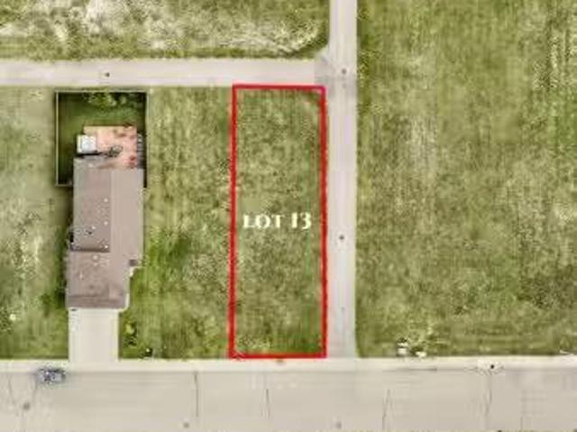 5015 55 Ave, Redwater, AB, T0A 2W0 vacant land for sale Lis.