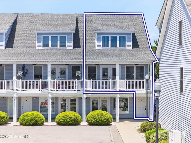 5016 E Oak Island Drive # Apt 8