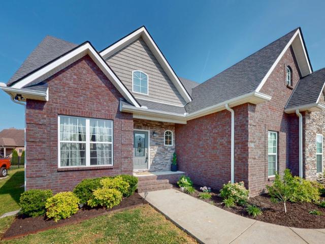 5016 Lady Thatcher Dr