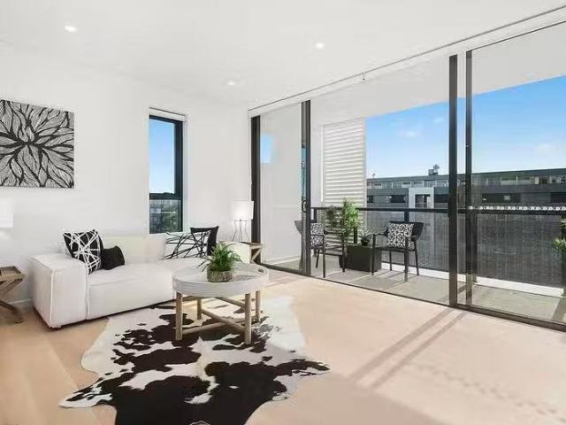 501/6 Rothschild Avenue, Rosebery, NSW 2018