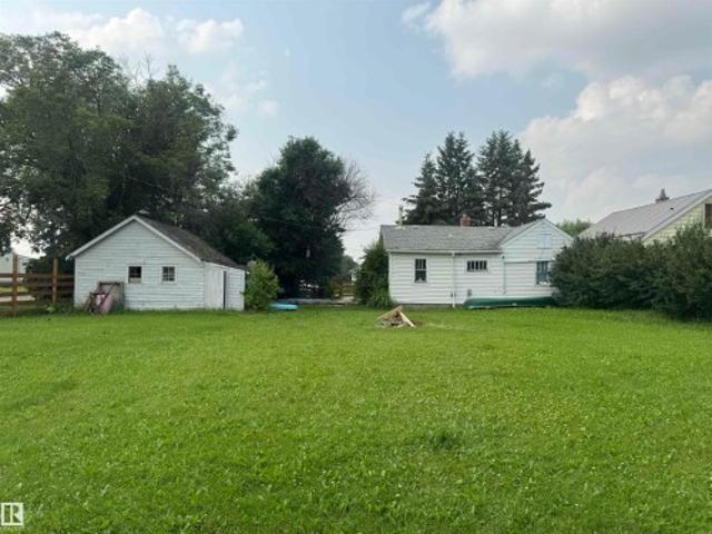 5019 48 Avenue, Onoway, AB, T0E 1V0 house for sale | Listing ID E4500 | Royal LePage