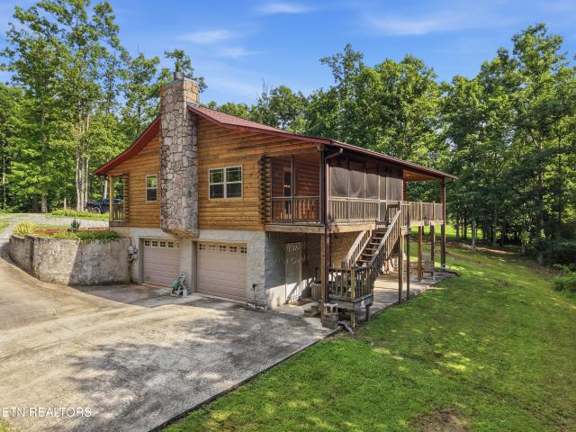 5010 Hidden Lane