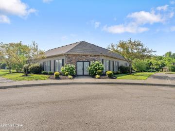 5011 Woodridge Lake Blvd