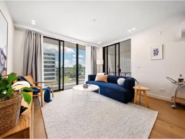 501/258 Northbourne Avenue, part SON Apartment for rent Liste.