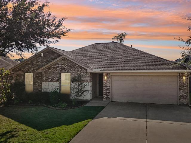5012 Bayou Dr