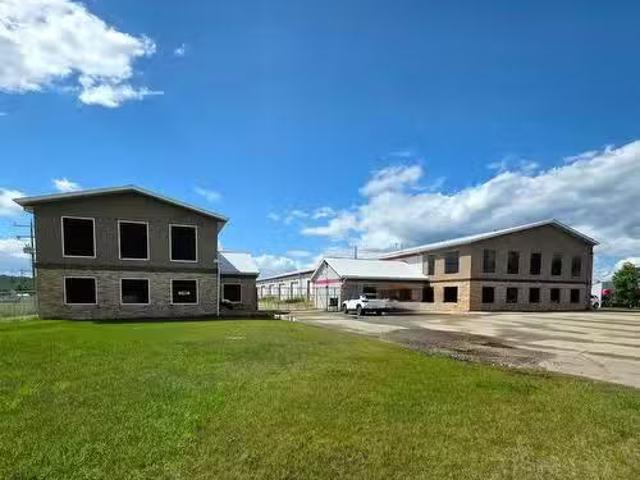 5012 Caxton Street W, Whitecourt, AB, T7S 1X7 commercial for.