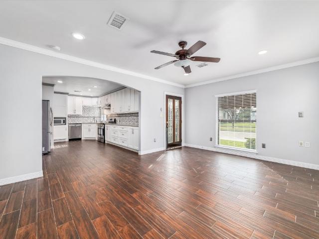 5012 Irvington Blvd, Houston, TX 77009 | MLS #34871