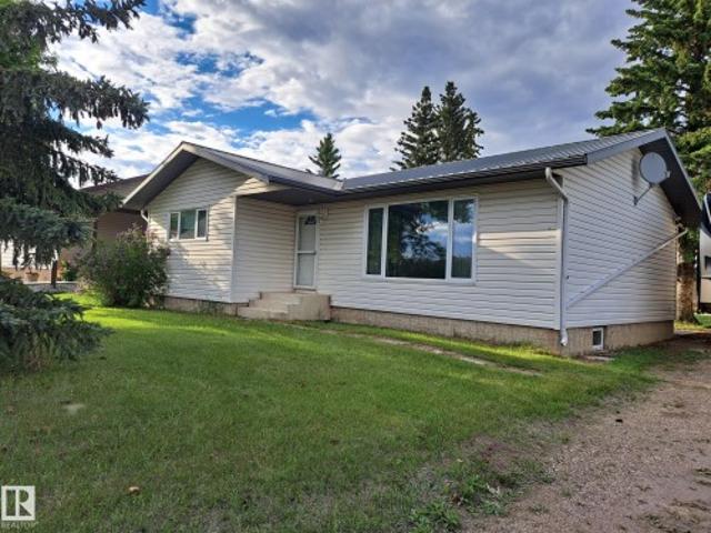 5012 58 Avenue, Viking, AB, T0B 4N0 house for sale | Listing ID E4492 | Royal LePage
